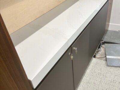 Calacatta Quartz Table Top