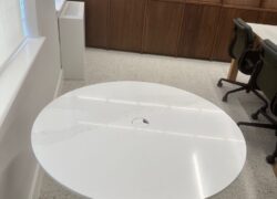 Calacatta_Quartz_Table_Top_Circular Calacatta Quartz Table Top Circular