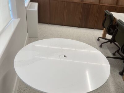 Calacatta Quartz Table Top Circular