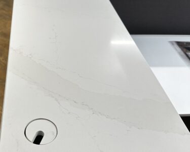 Et Calacatta Silestone Quartz Table Top