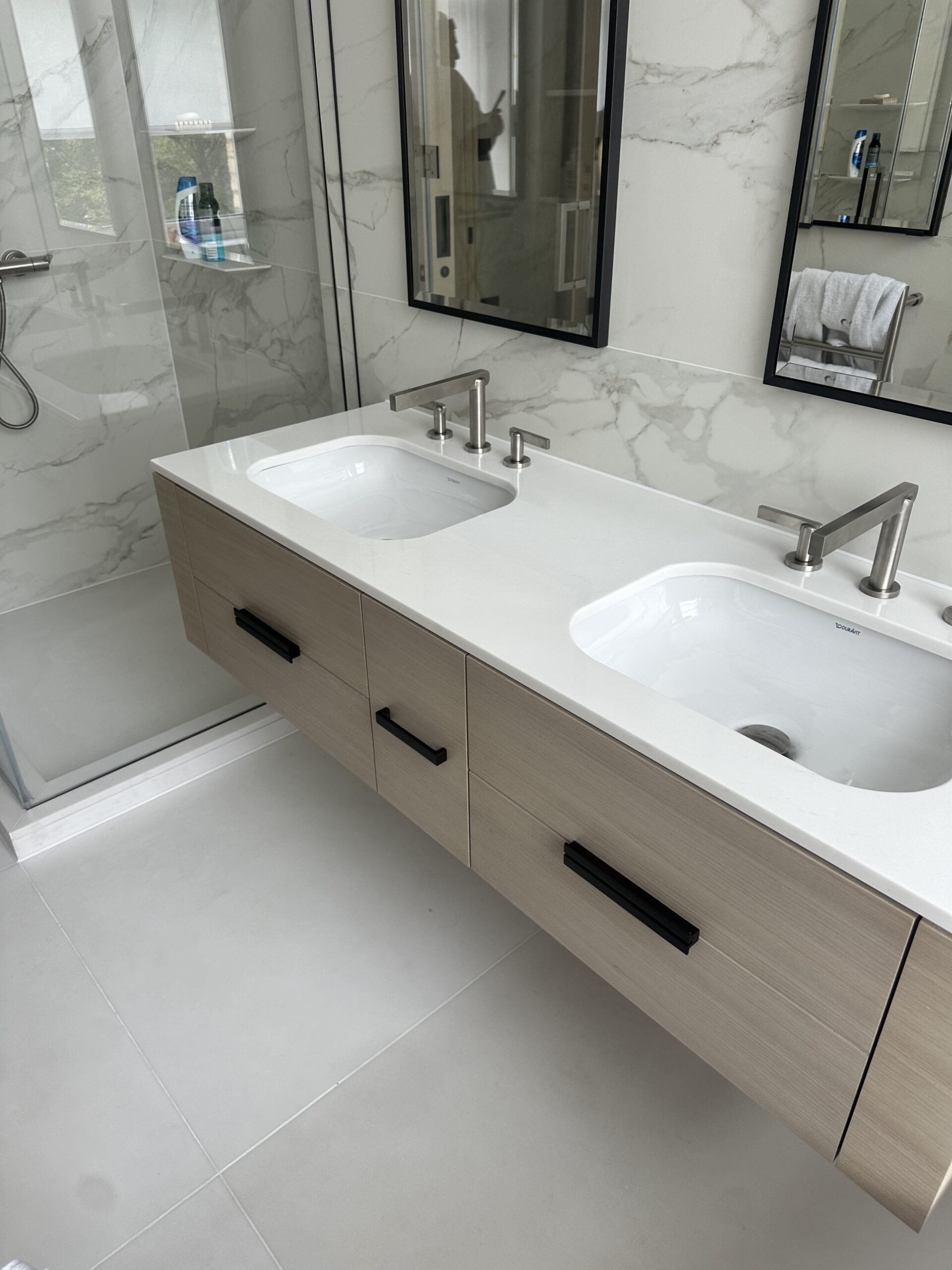 Dekton Panels Sivec Shower