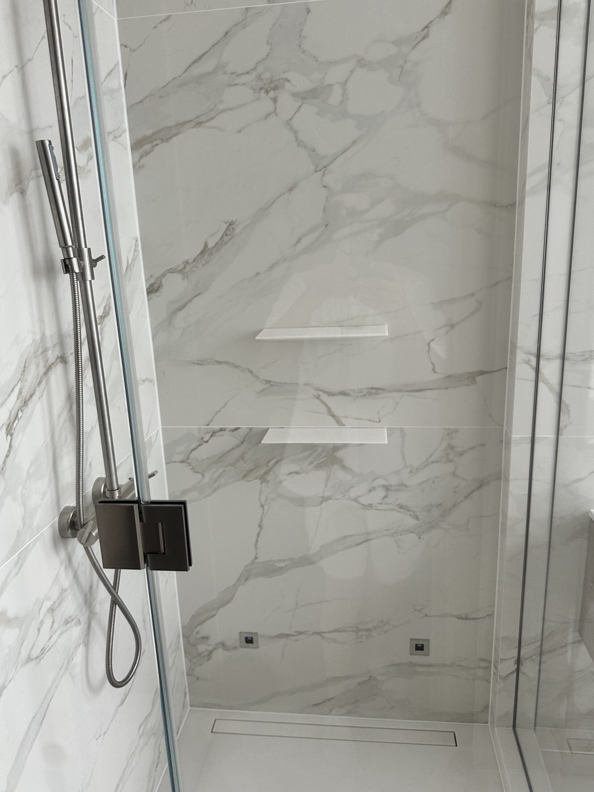 Dekton Walls