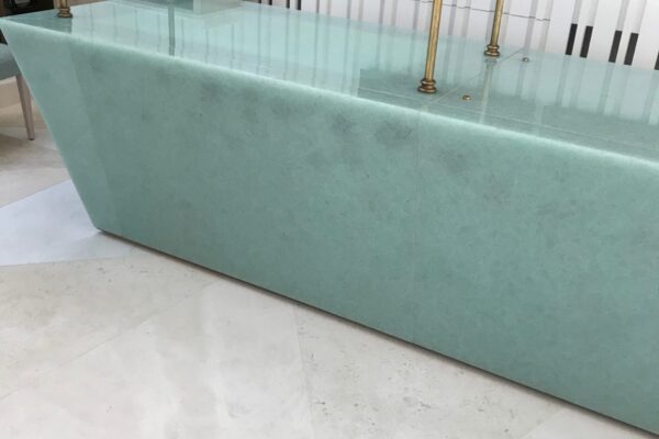 Recycled Glass Bar Sapphire Green Recycled Glass Bar Sapphire Green - bespoke joinery clad in large bespoke panels