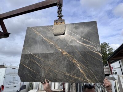 Port Laurent Slab